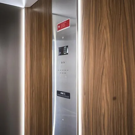 Apartment Aljube Residences Iii - Novo No Centro De Pdl *