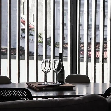Aljube Residences Iii - Novo No Centro De Pdl Apartment