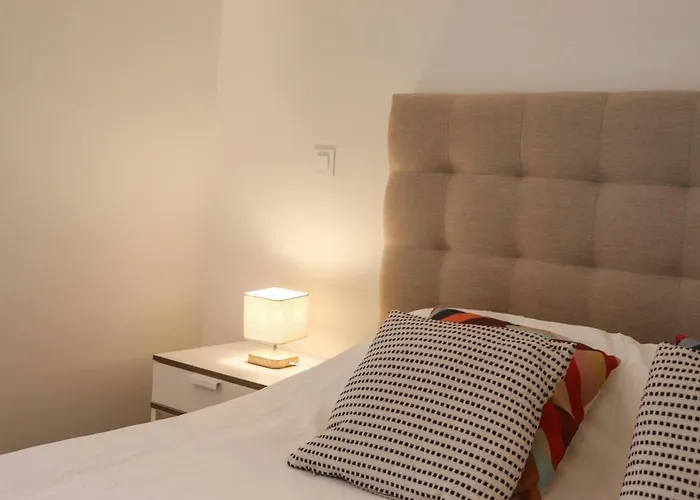 아파트 Aljube Residences Iii - Novo No Centro De Pdl Ponta Delgada