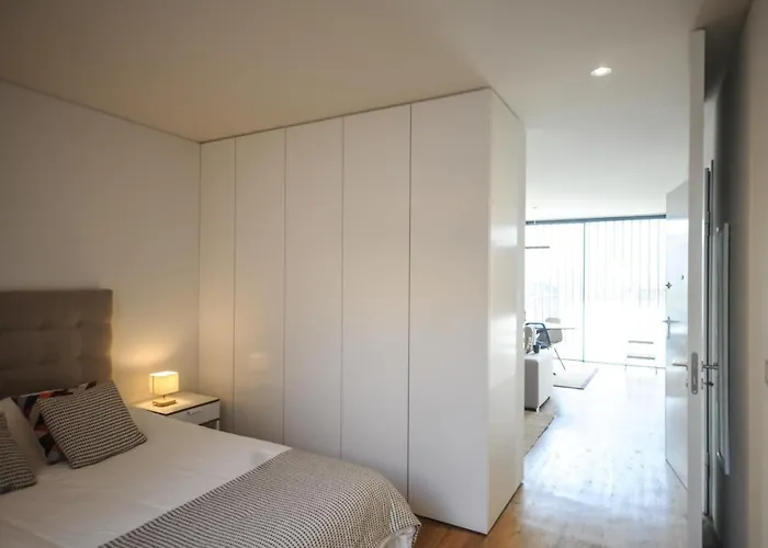 아파트 Aljube Residences Iii - Novo No Centro De Pdl