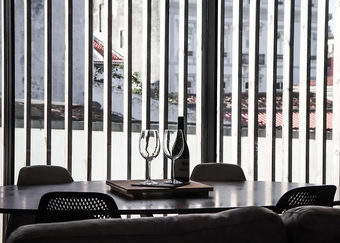 Aljube Residences Iii - Novo No Centro De Pdl Apartment